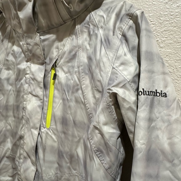 SALE! Women’s Columbia Snowboarding Jacket Gray Small - Picture 2 of 5
